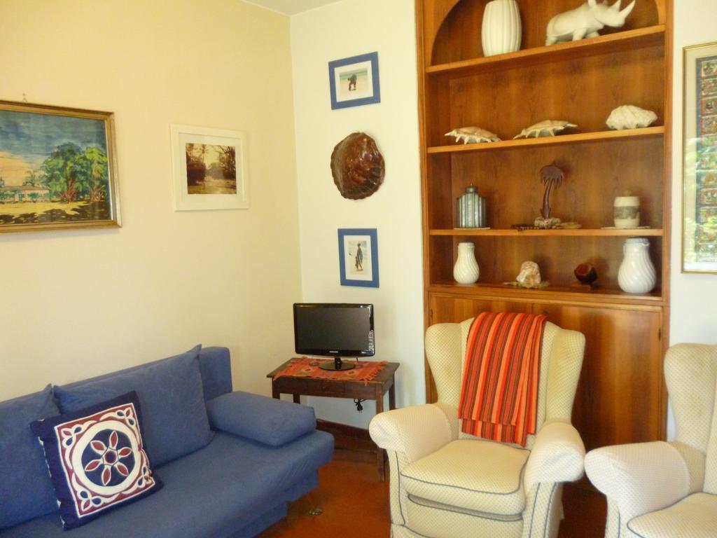 Il Geranio Villa Tirrenia Rom bilde