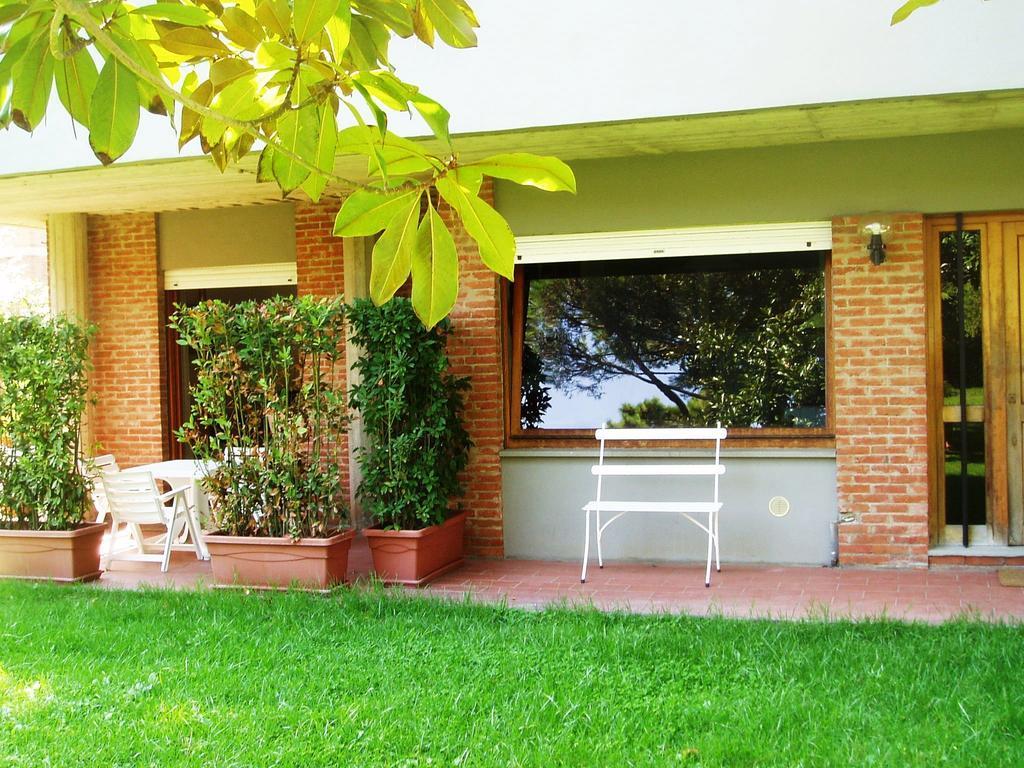 Il Geranio Villa Tirrenia Rom bilde
