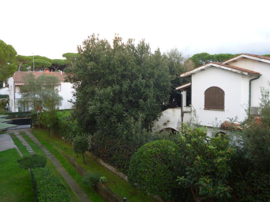 Il Geranio Villa Tirrenia Eksteriør bilde