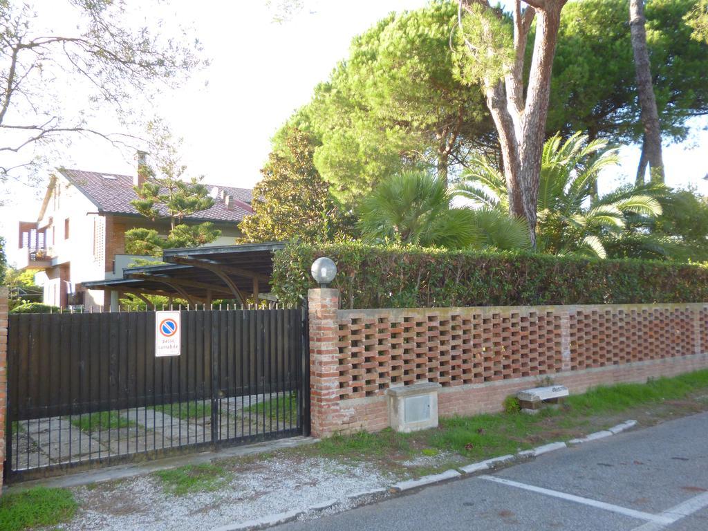 Il Geranio Villa Tirrenia Eksteriør bilde